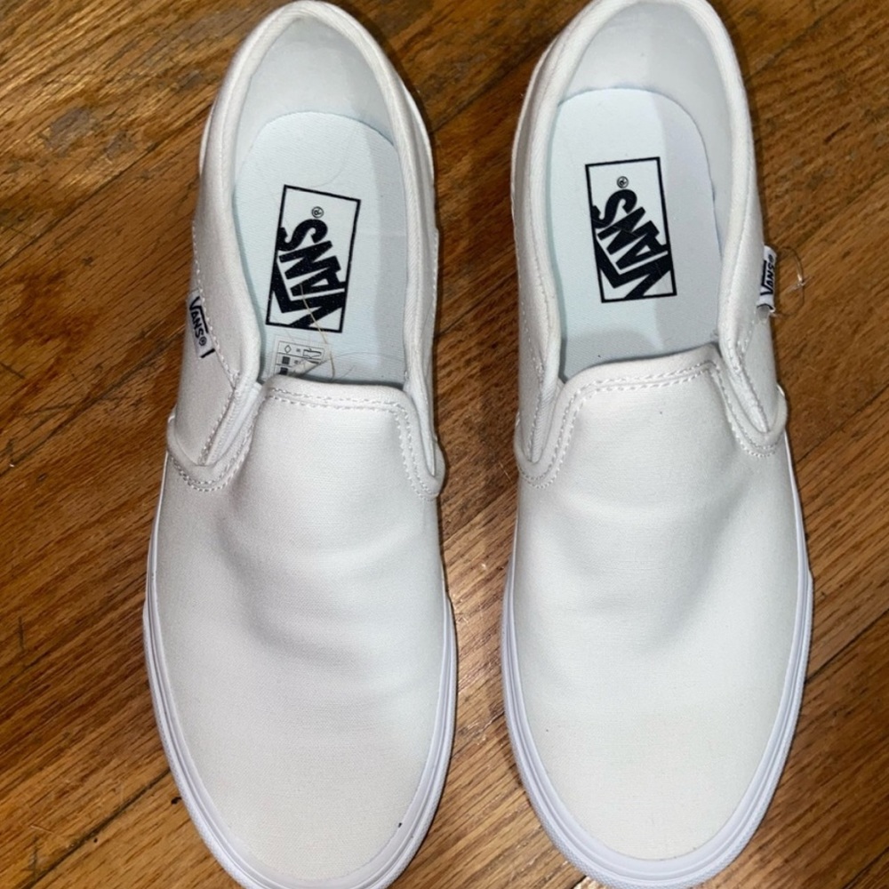 White vans slip on womens 8.5